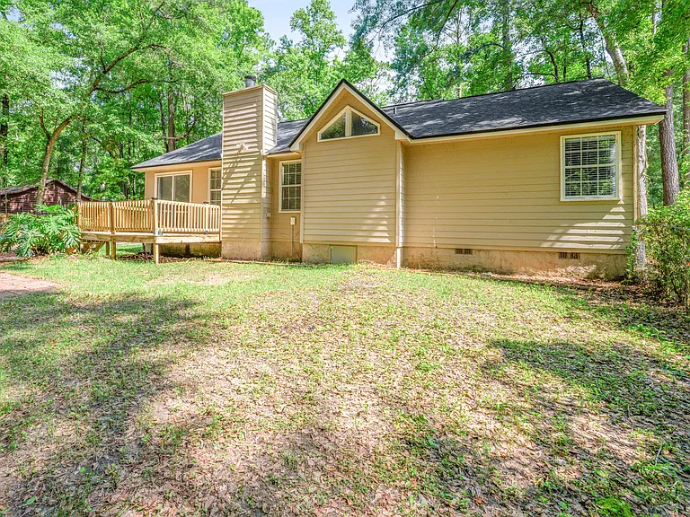 1835 Folkstone Rd — Photo 30