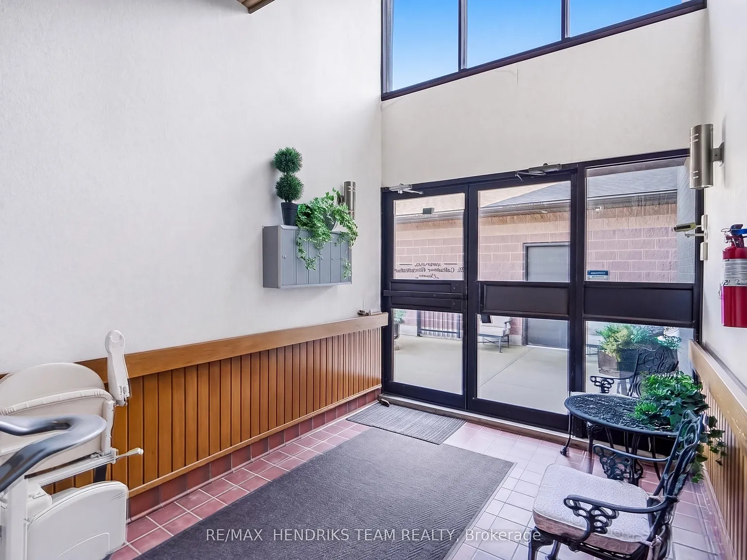 2 bed, $1,850 — Photo 3