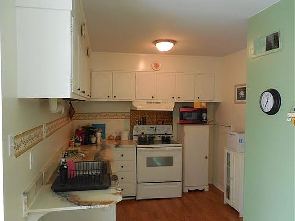 4th image of 4606 Ayton Ct #0