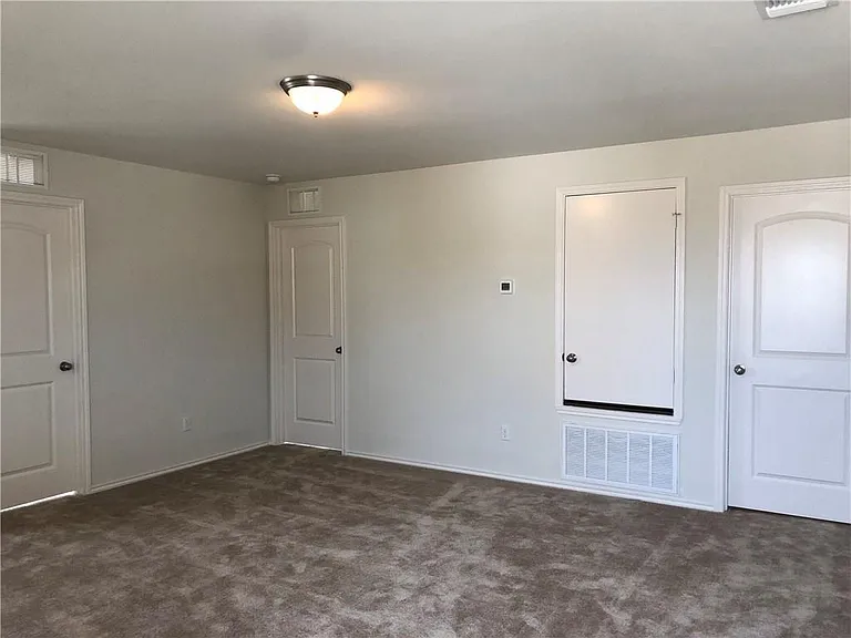 108 Yellowbark St — Photo 13