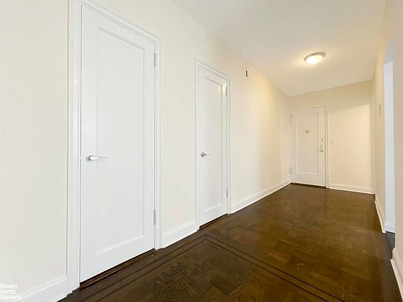 4th image of 120 E 89th St APT 5A