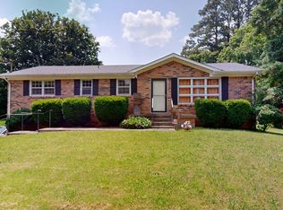 719 Cheairs Cir, Columbia, TN 38401