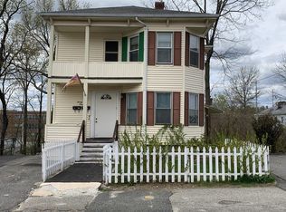 29 Gosnold St, Worcester, MA 01606