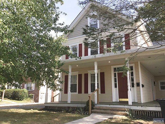 1st image of 52 Church St #B