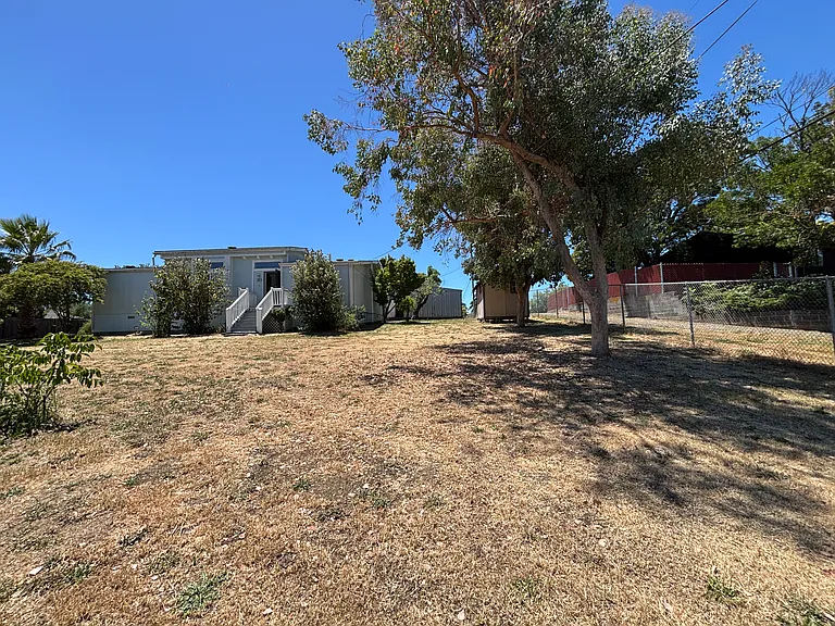 Taylor Ave — Photo 19
