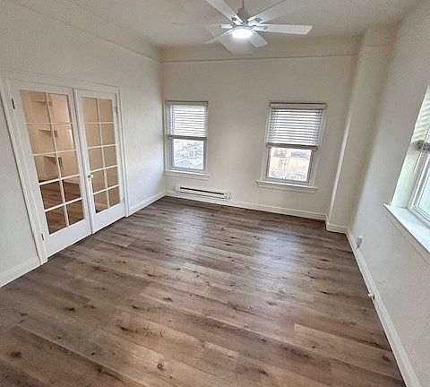 2nd image of 55 N Venice Blvd APT 301