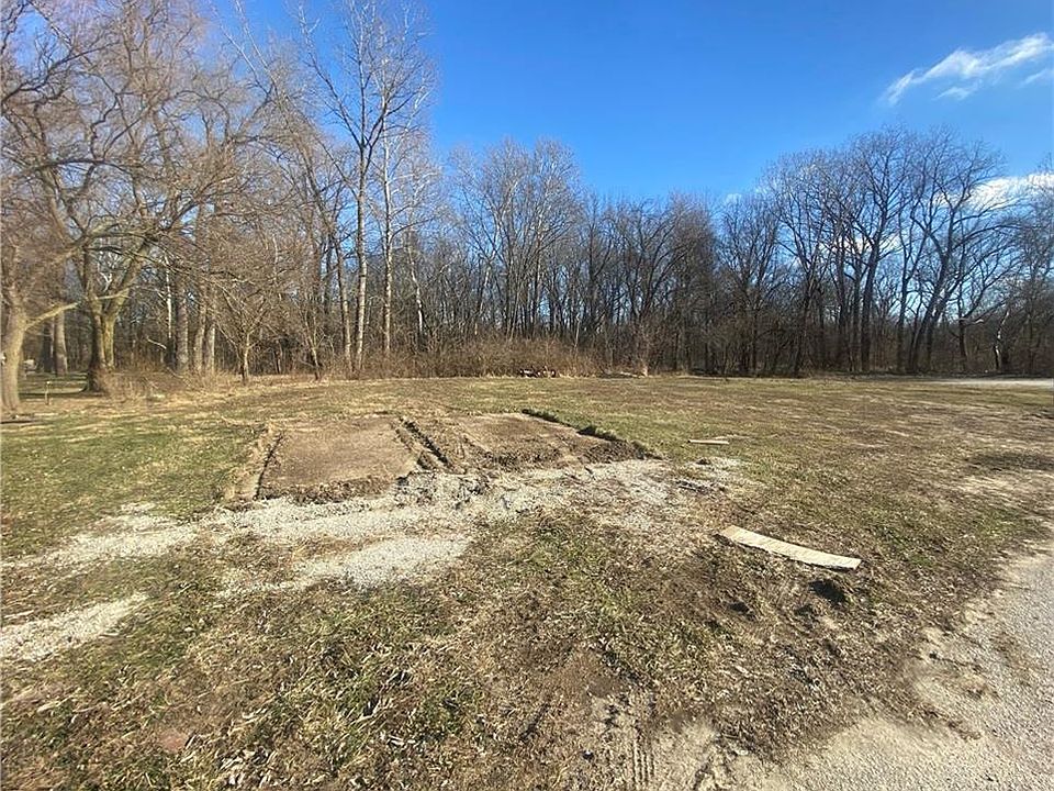 2nd image of 8200 Adams Rd
