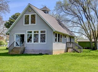 1530 Fox Rd, Middle Bass, OH 43446