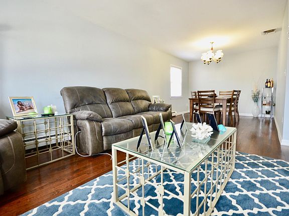 Living / Dining