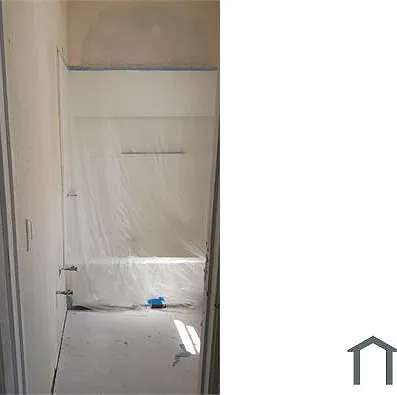 1 bed, 700 sqft, $2,100 — Photo 2