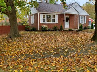 1 Franklin Getz Dr, Broomall, PA 19008