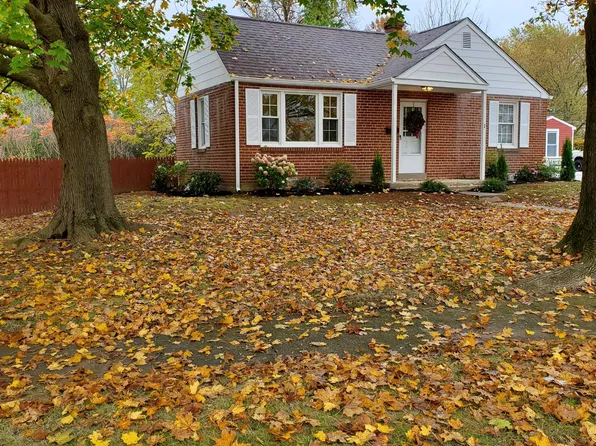 1 Franklin Getz Dr, Broomall, PA 19008