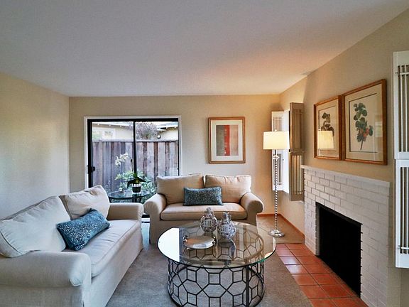 2nd image of 1096 McGregor Way