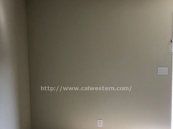 4th image of 4548 Hamilton Ave APT 1