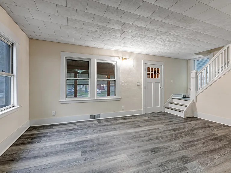 53 Bickford Ave — Photo 23