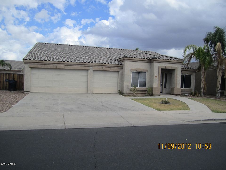 1st image of 10620 E Carmel Ave