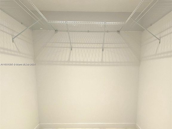 5th image of 2401 Collins Ave APT 1102