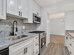 11230 Cherry Hill Rd APT 201, Beltsville, MD 20705