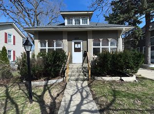 519 N View St, Aurora, IL 60506