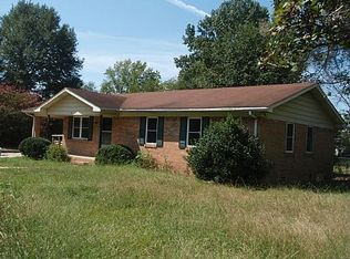 124 13th St S, Guin, AL 35563