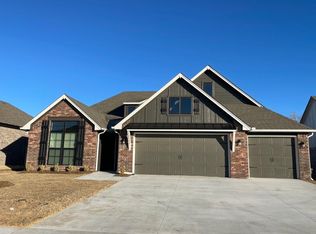 12997 E 120th St N, Collinsville, OK 74021