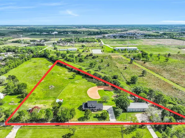 1404 Hollier Rd, Friendswood, TX 77546