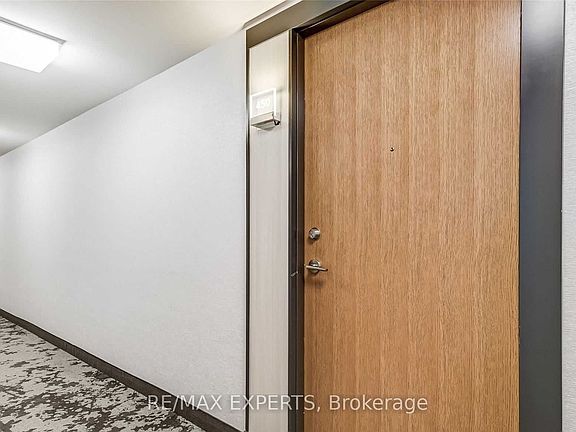 5th image of 20 Shore Breeze Dr #450