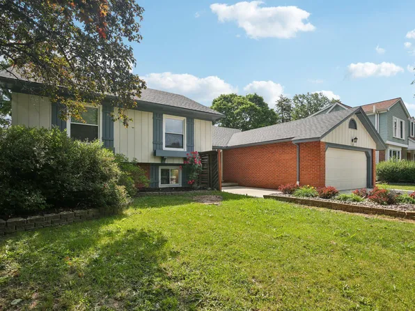 3320 Bluett Dr, Ann Arbor, MI 48105