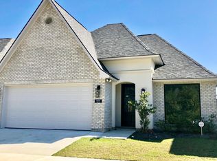 6609 Roux Dr, Baton Rouge, LA 70817