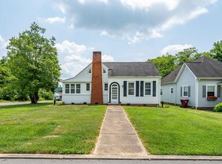 914 E Holston Ave, Johnson City, TN 37601