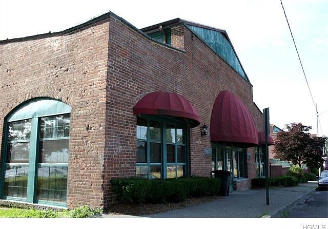 1st image of 70 Johnes St Unit 301