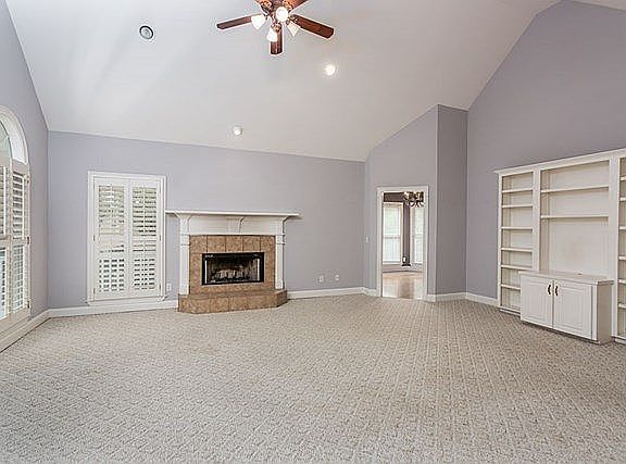 Living Room, vaulted ceiling