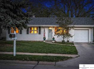 3279 S 77th St, Omaha, NE 68124
