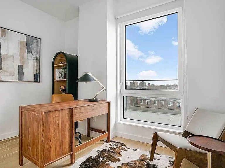 11-14 35th Ave #918 — Photo 10