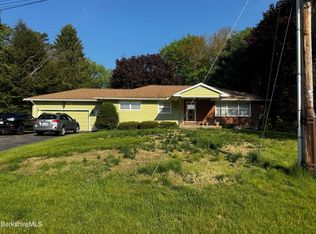 170 Longview Ter, Pittsfield, MA 01201