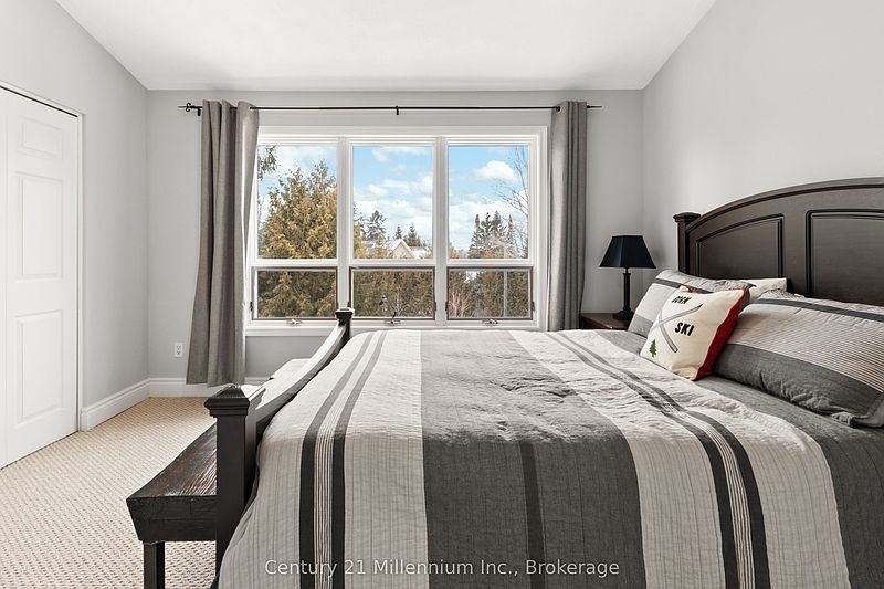 The Blue Mountains Townhouse for rent - 3 Bedrooms — photo 26