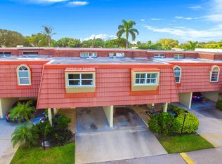 382 Golfview Rd APT E, North Palm Beach, FL 33408