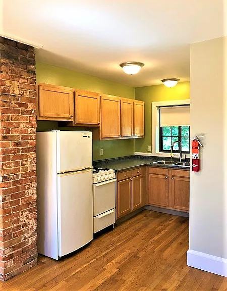 63 Danforth St #3R — Photo 1