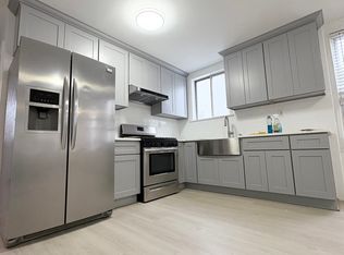 6959 74th St FLOOR 2, Middle Village, NY 11379