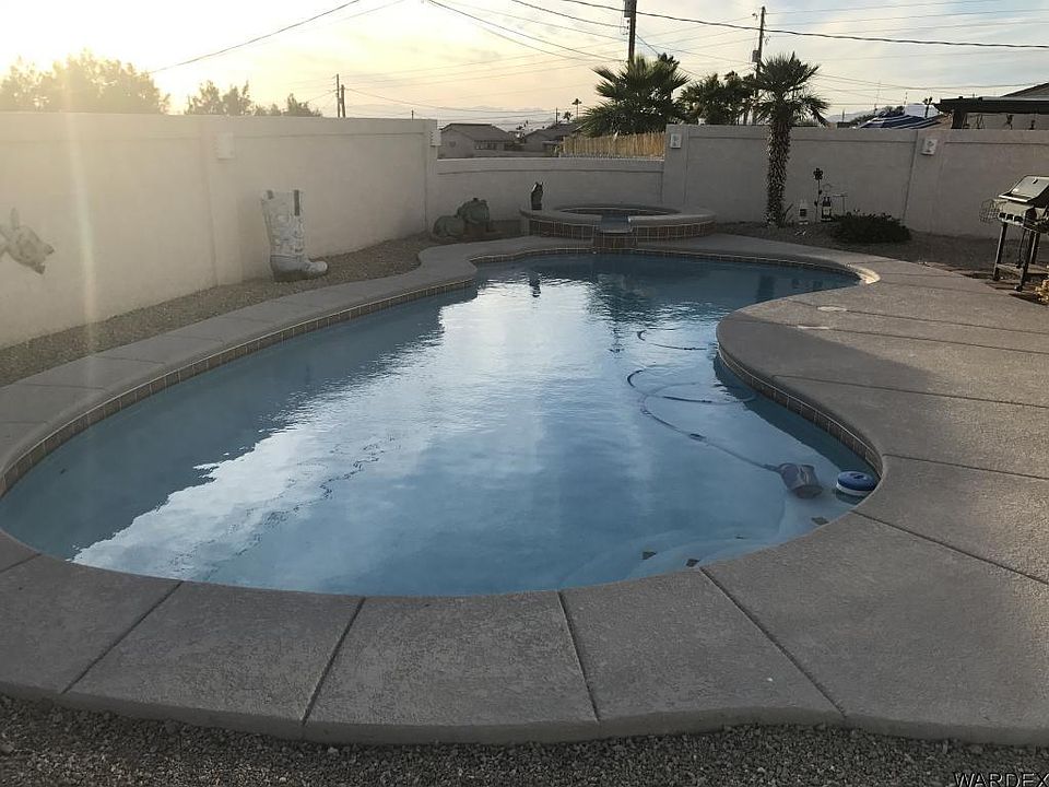 2nd image of 3180 Saratoga Ave