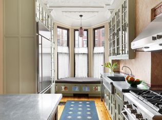 397 6th Ave, Brooklyn, NY 11215