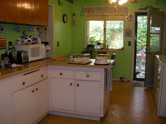 4th image of 407 E Tudor St