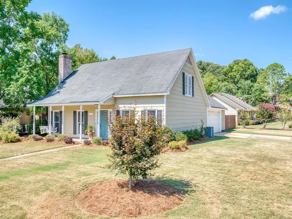 1243 Cedric Ct, Montgomery, AL 36109