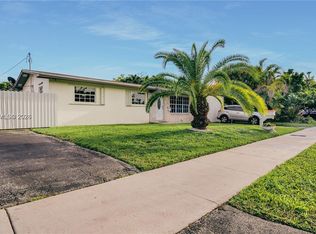 9710 SW 14th St, Miami, FL 33174