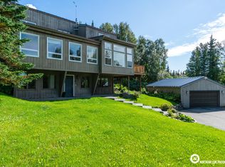 11161 Snowline Dr, Anchorage, AK 99507
