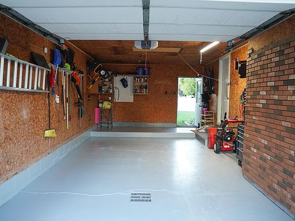 4th image of 1225 5th St
