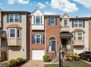 5404 Crystalford Ln, Centreville, VA 20120