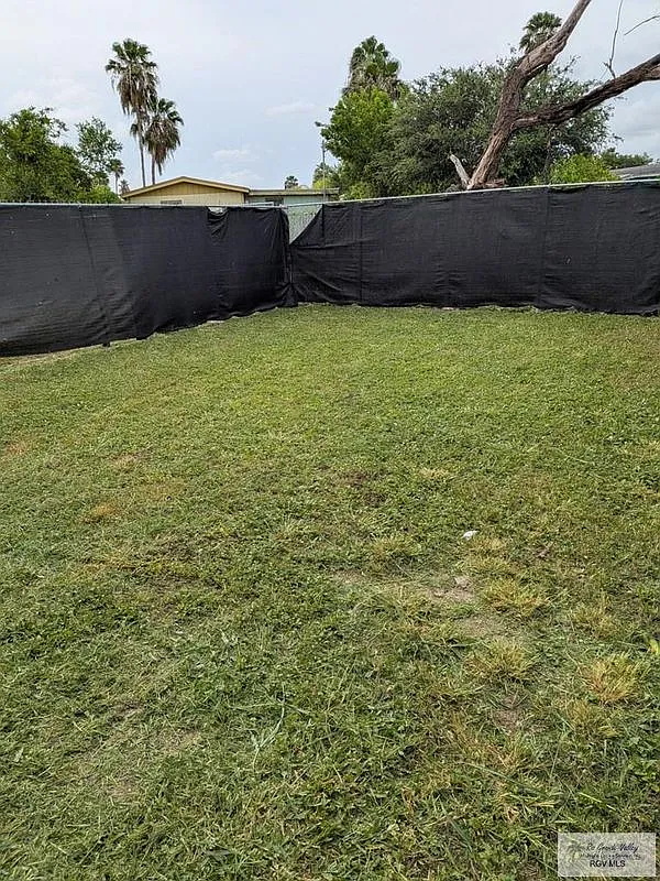 2 bed, 1.0 bath, 750 sqft, $1,400 — Photo 4