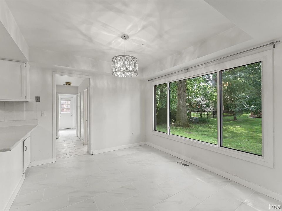 2118 Rutgers Dr, photo 12