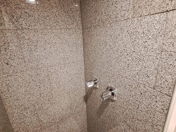 5th image of 1826 N Star Ave
